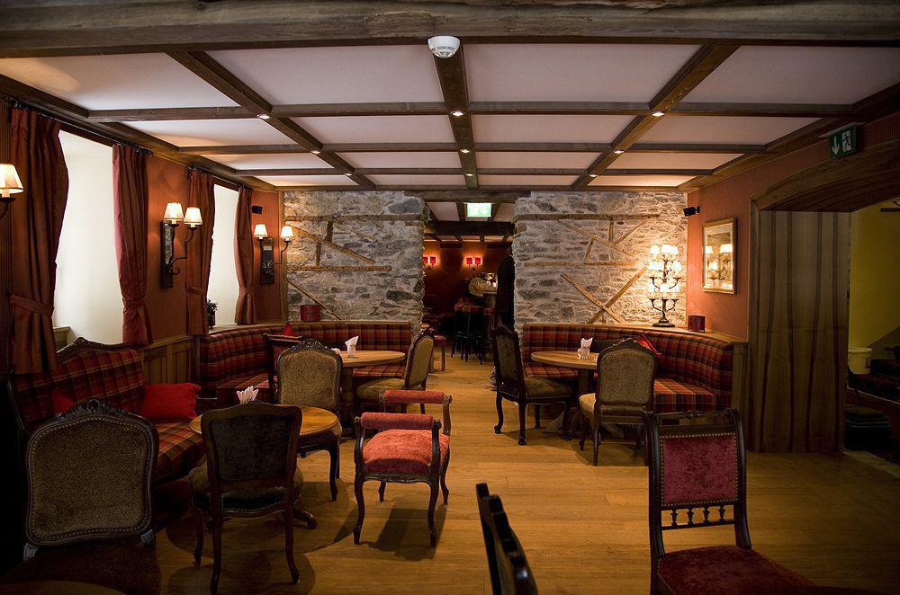Monte Rosa Boutique Hotel Церматт Ресторан фото